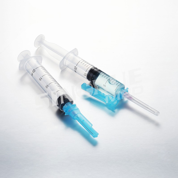 Safe Clip Syringe